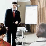 Dwie dekady szkoleń w Polsce