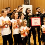 Wyślij elektroniczną kartkę świąteczną ze Świętym Mikołajem